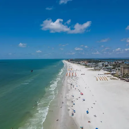 Clearwater Beach Suites #106
